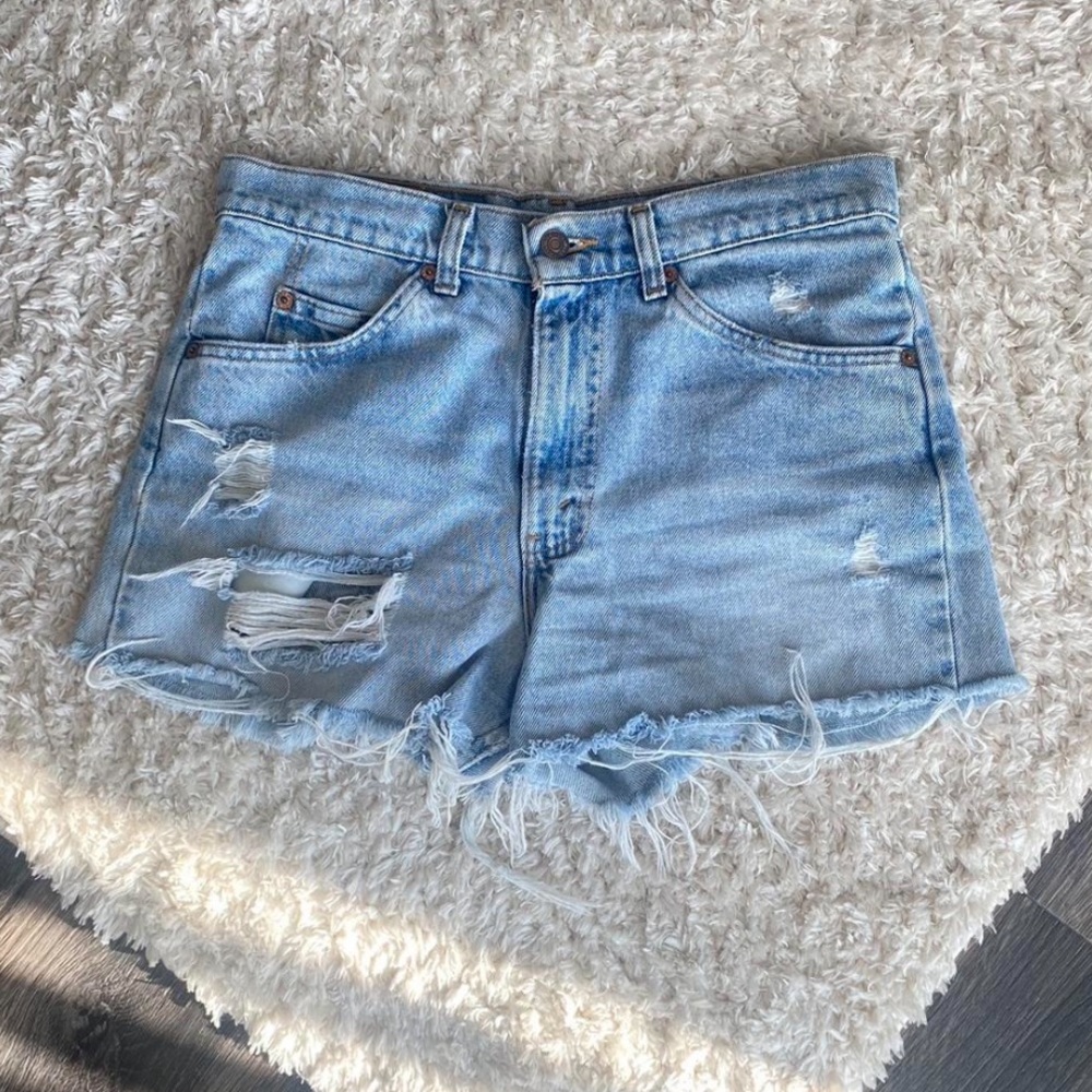 Vintage Levi’s 555 Custom Distressed Cutoff Shorts
